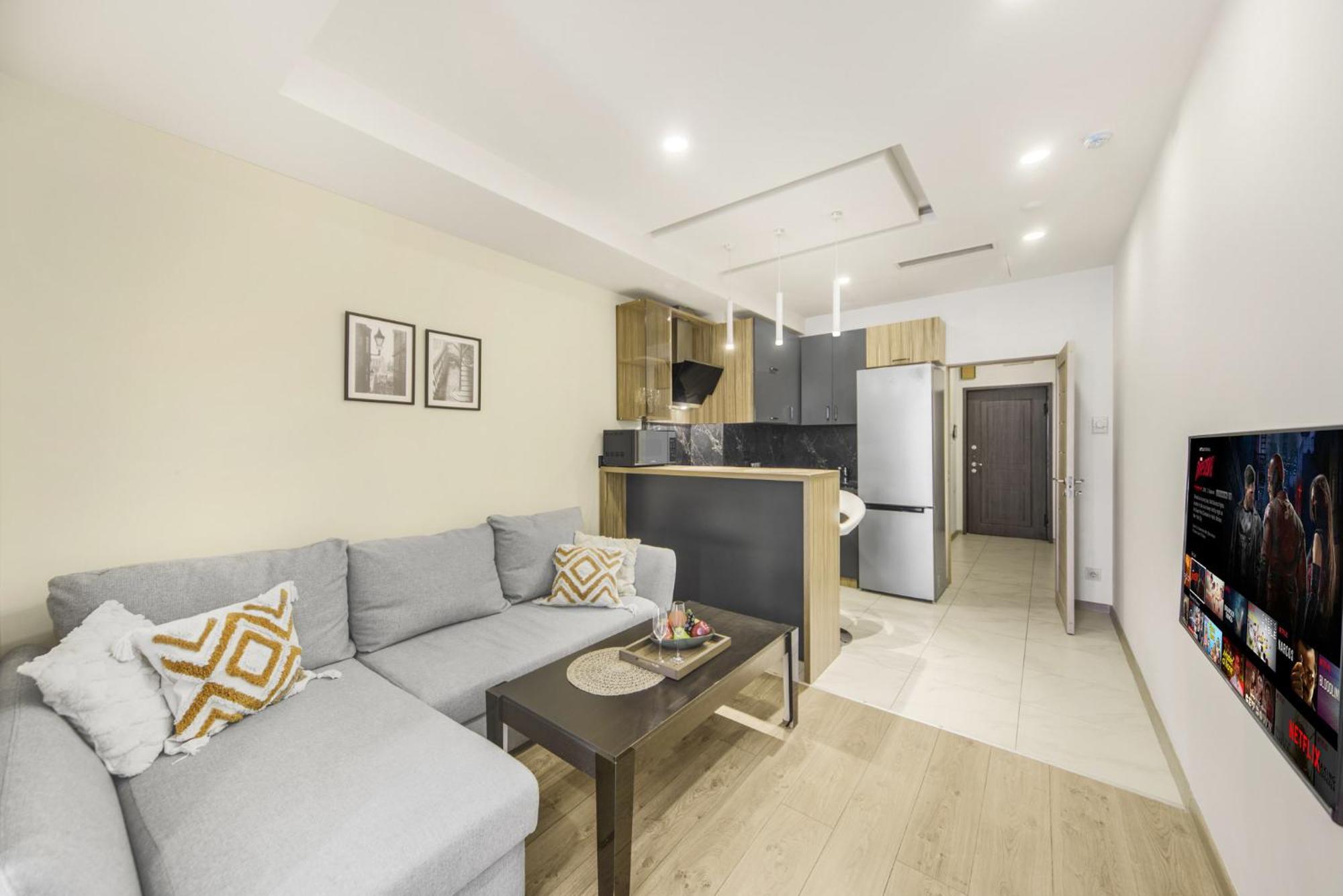 יירבאן Fantastic Apartments Near Republic Square, Perfect Location, Mystreet Company מראה חיצוני תמונה